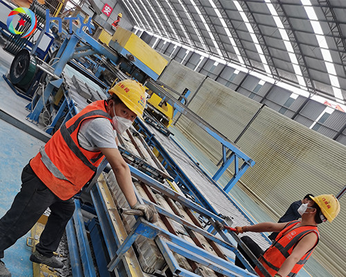 Máquinas de fundição molhada controladas por PLC Linha de fabricação de facas de pedra artificial