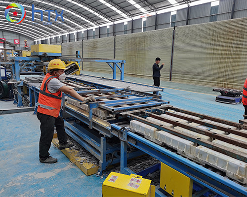 Máquina de dosagem automática de blocos de retenção de concreto